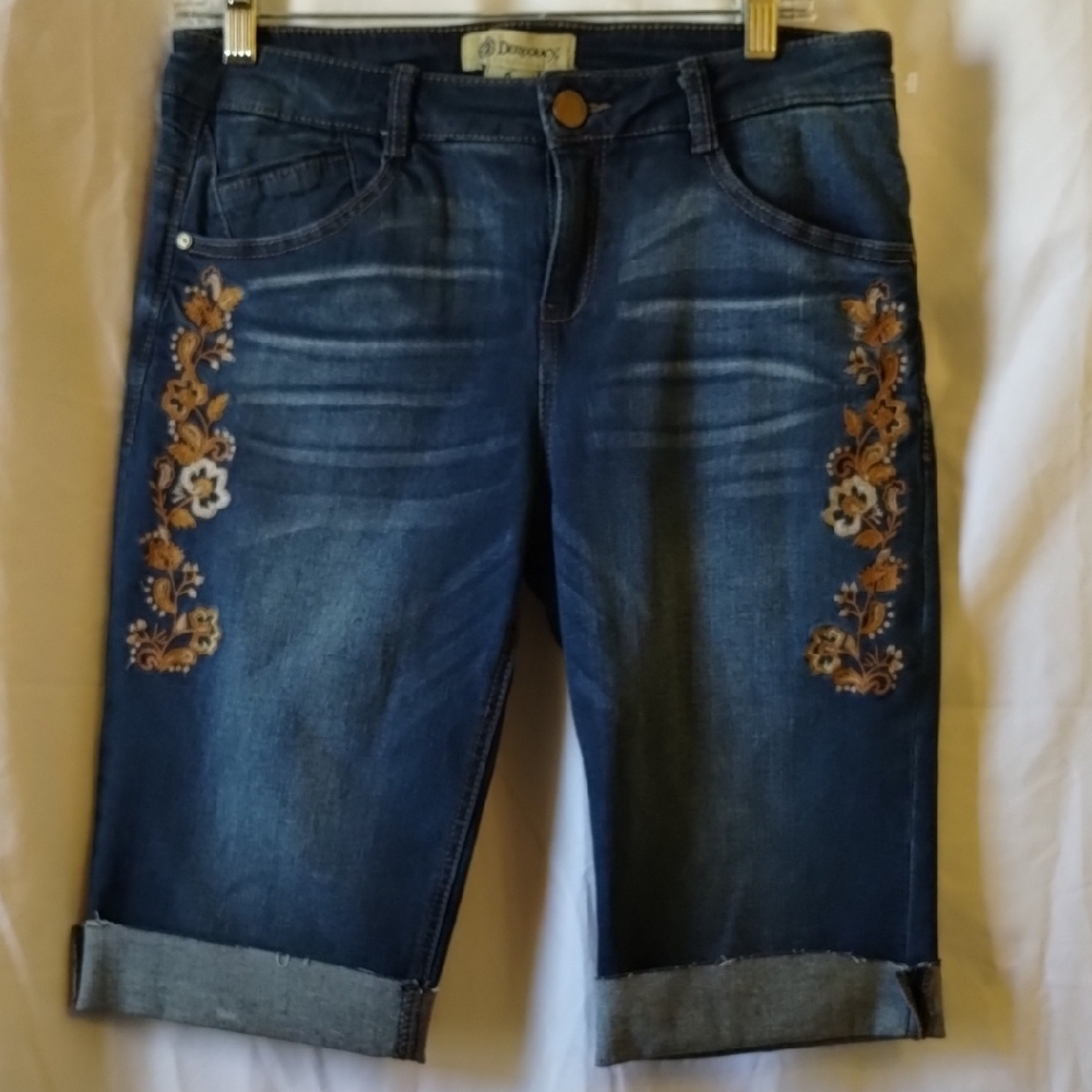 Democracy Dark Blue Jean Shorts with Floral Embroidery